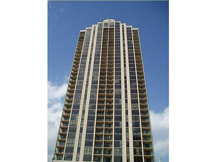 1280 w peachtree